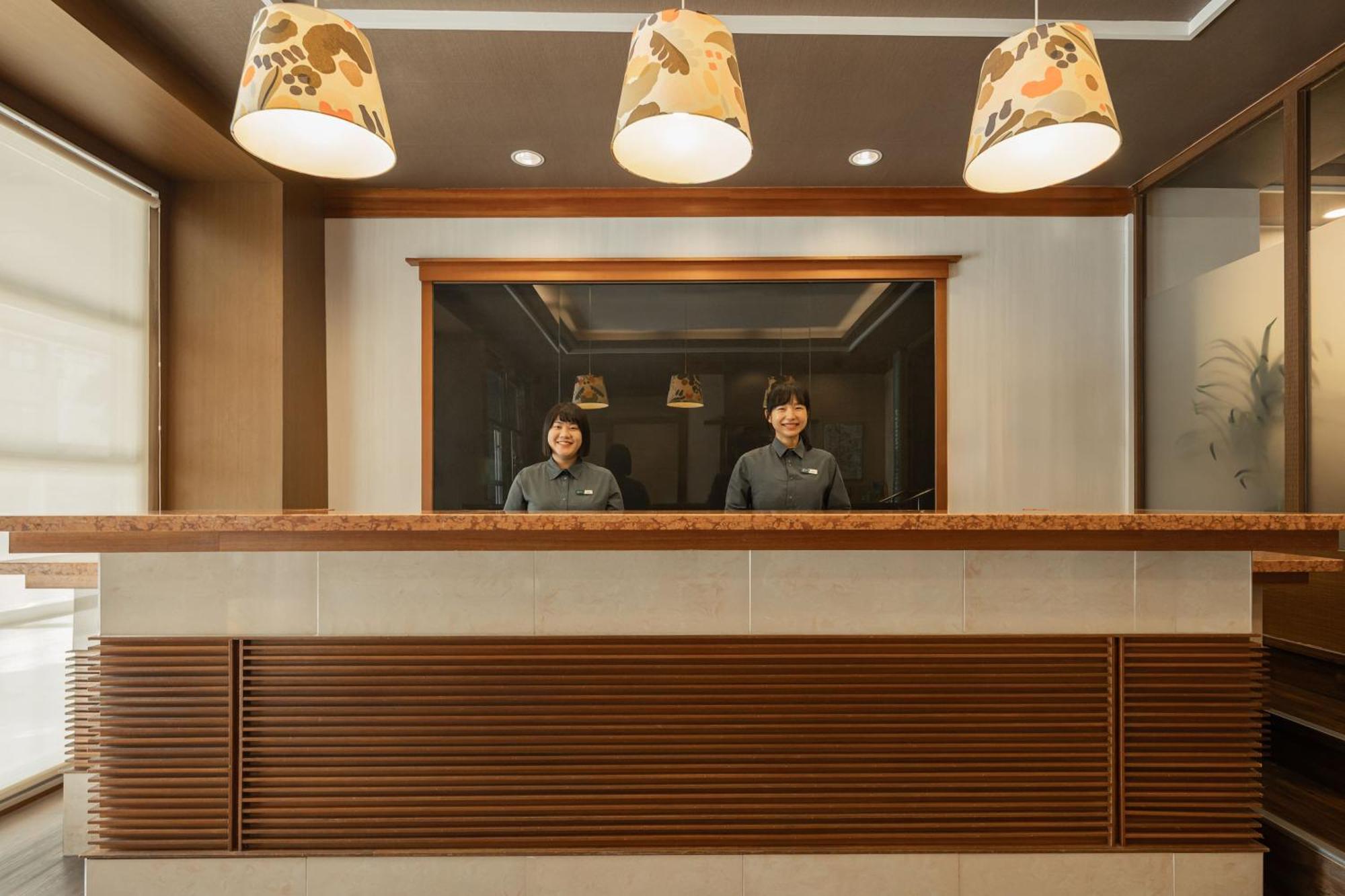 Kindness Hotel Weiwuying Kaohsiung Exterior photo