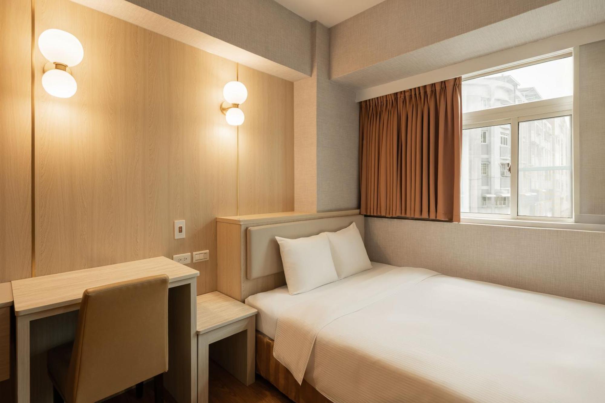 Kindness Hotel Weiwuying Kaohsiung Exterior photo